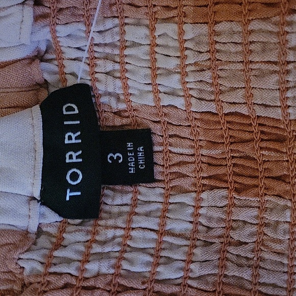 Torrid Size 3 Seersucker Plaid Crop Top - Picture 4 of 4